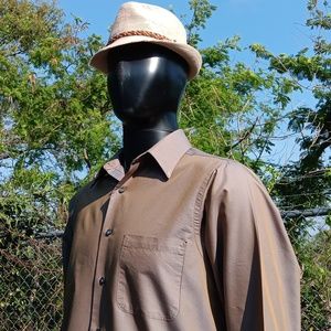 Regis Philbin Men's Irodesent Chambray Luxury Dress Shirt